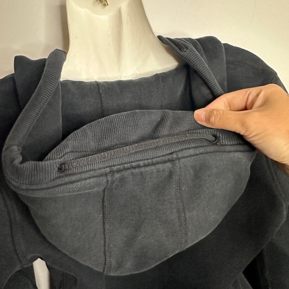 Lululemon Pullover Hoodie in Black - Picture 8 of 13